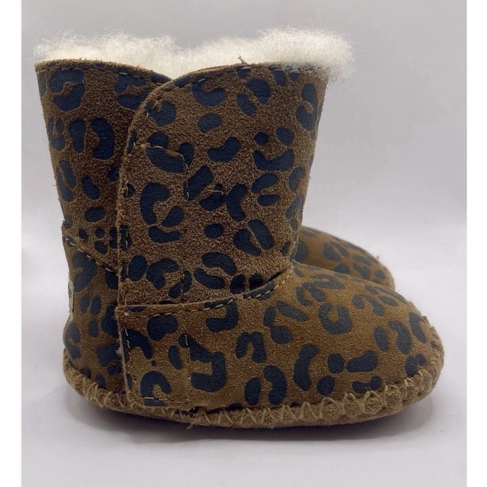 Baby Girl Ugg Boots Leopard Print Newborn Size 1-2